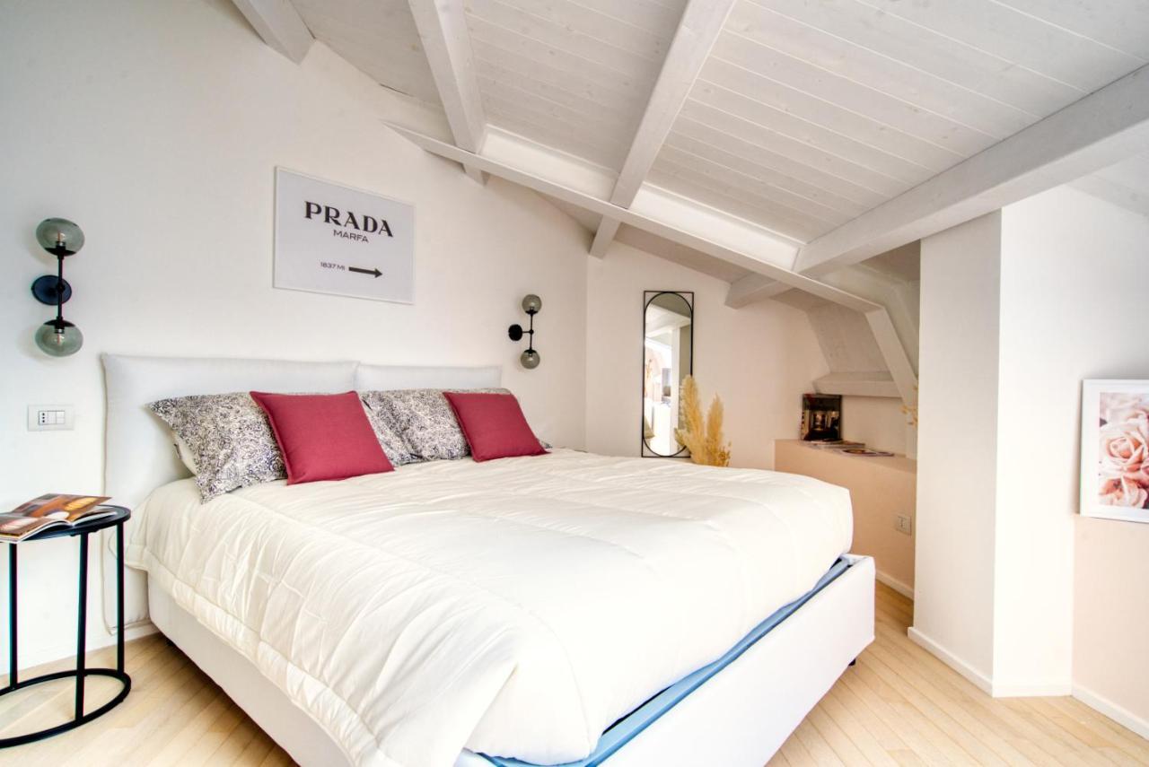 Appartamento Lumi Nuovissimi Loft Mansardati Da 2 O 4pax In Loreto